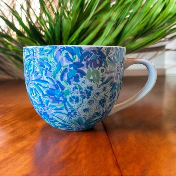 Lilly Pulitzer Blue Floral Ceramic Mug - Oversized xx, Lilly Cup - Picture 2 of 11